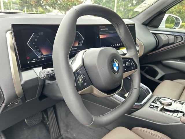 Photo of 2025 Mineral White Metallic BMW X3