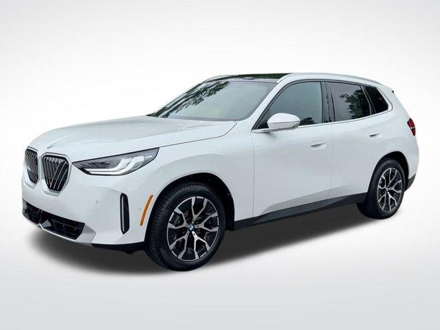 Photo of 2025 Mineral White Metallic BMW X3