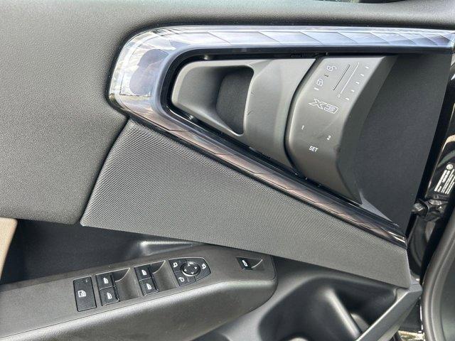 Photo of 2025 Black Sapphire Metallic BMW X3