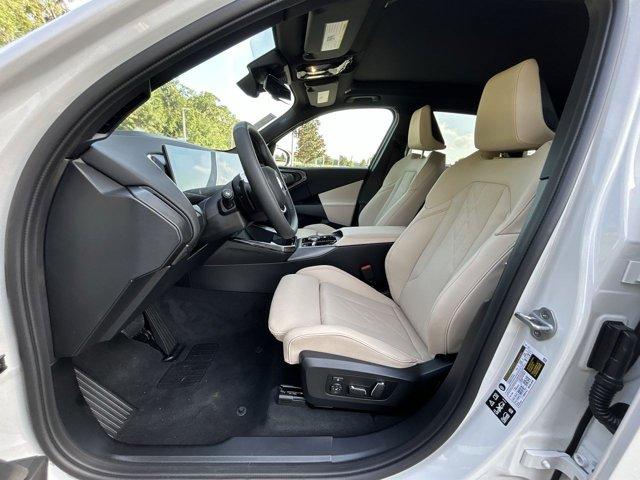 Photo of 2025 Mineral White Metallic BMW X3