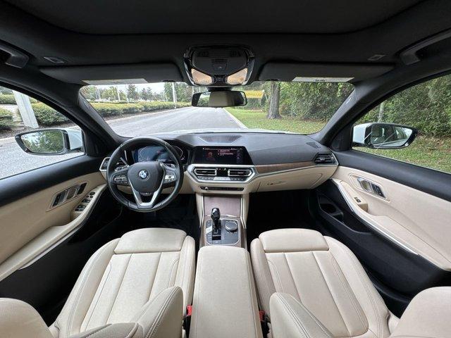 Photo of 2021 Mineral White Metallic BMW 330