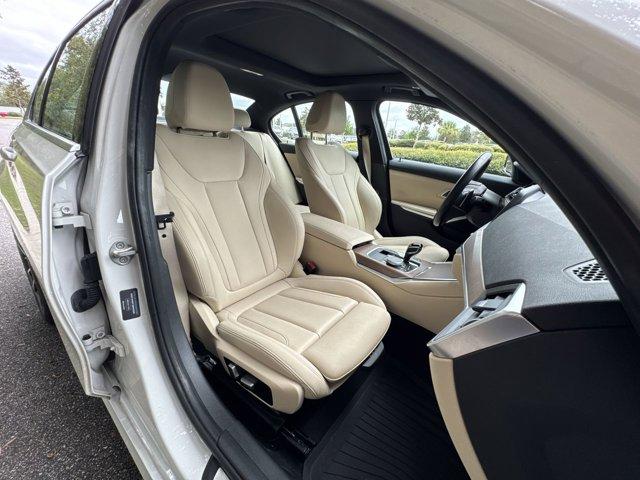 Photo of 2021 Mineral White Metallic BMW 330