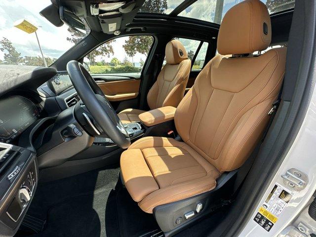 Photo of 2024 Mineral White Metallic BMW X3