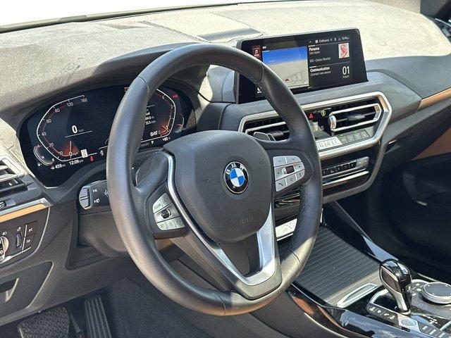 Photo of 2024 Mineral White Metallic BMW X3
