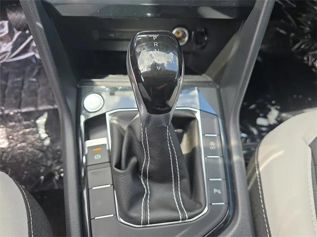 Photo of 2025 Deep Black Pearl Volkswagen Taos