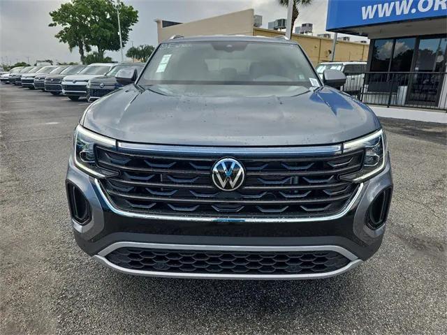 Photo of 2025 Gray Volkswagen Atlas Cross Sport