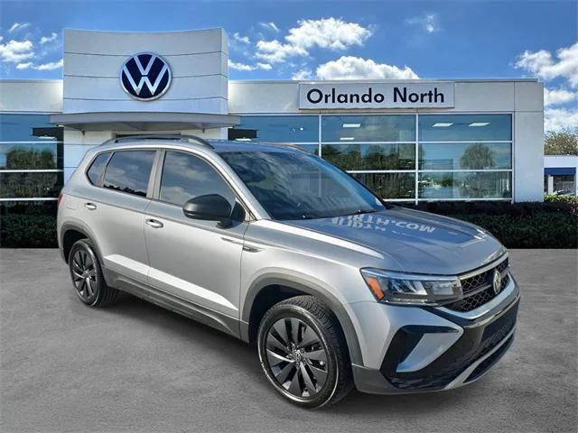 Photo of 2022 Silver Metallic Volkswagen Taos