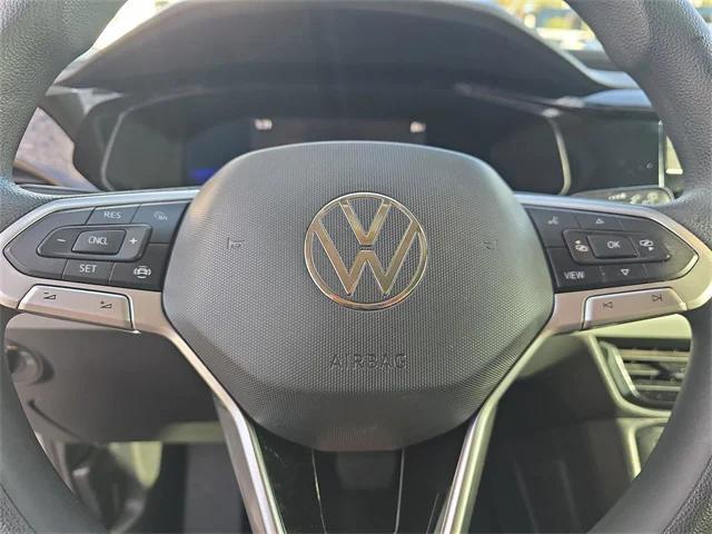 Photo of 2022 Silver Metallic Volkswagen Taos