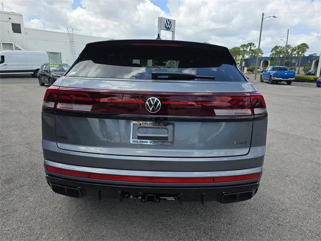 Photo of 2025 Platinum Gray Metallic Volkswagen Atlas Cross Sport