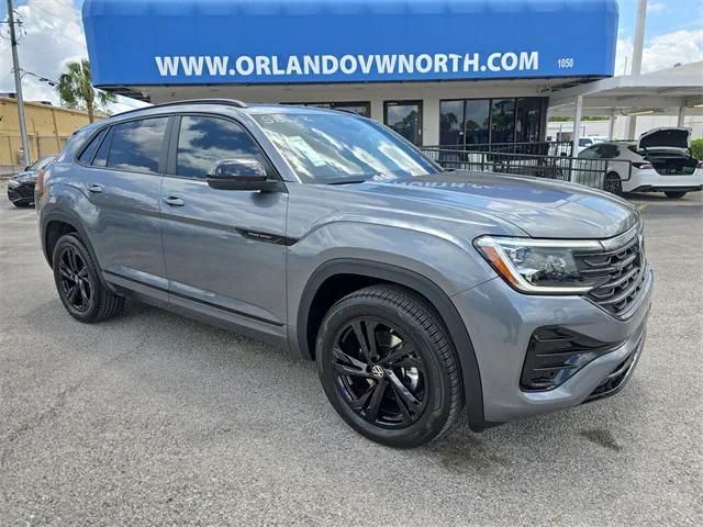 Photo of 2025 Platinum Gray Metallic Volkswagen Atlas Cross Sport