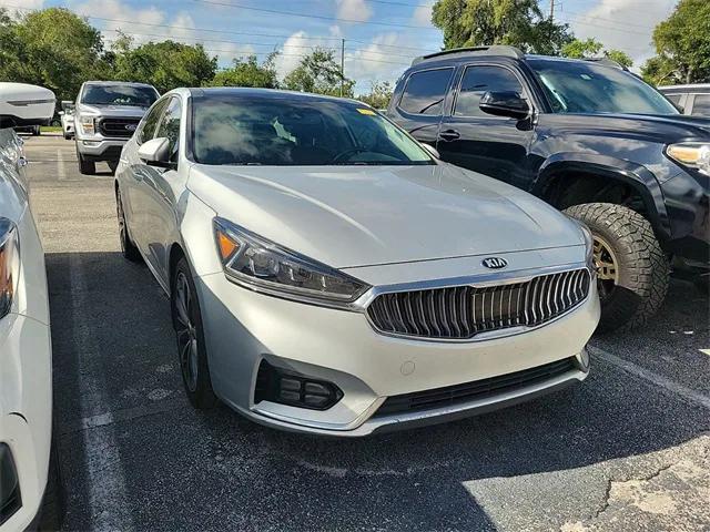 2017 Kia Cadenza