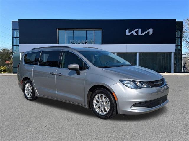 2021 Chrysler Voyager