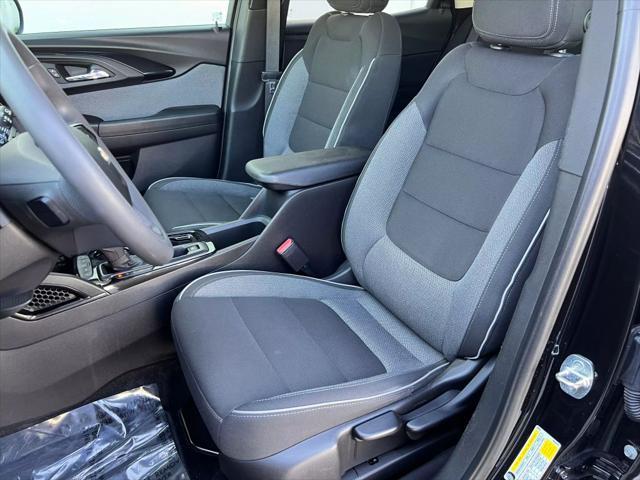 Photo of 2021 Mosaic Black Metallic Chevrolet Trailblazer