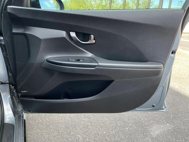 Photo of 2020 Sonic Silver Hyundai Veloster