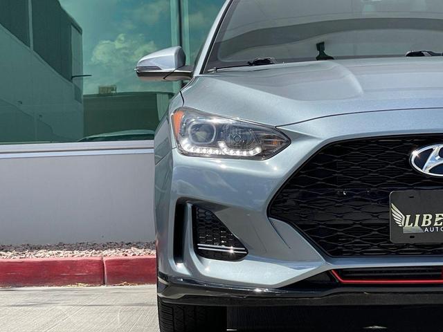 Photo of 2020 Sonic Silver Hyundai Veloster
