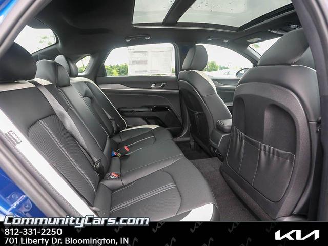 Photo of 2026 Blue Kia K5