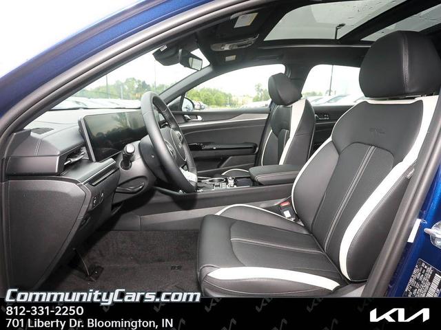 Photo of 2026 Blue Kia K5