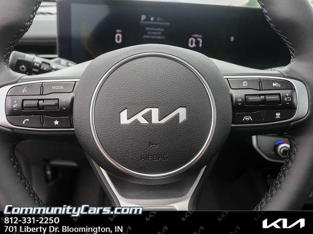 Photo of 2026 Blue Kia K5