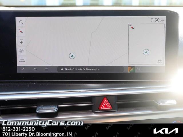 Photo of 2025 Mineral Blue Kia Sorento Hybrid