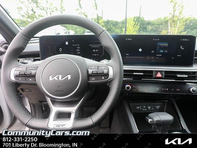 Photo of 2026 Wolf Gray Kia K5