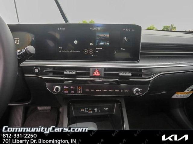 Photo of 2025 Wolf Gray Kia K5