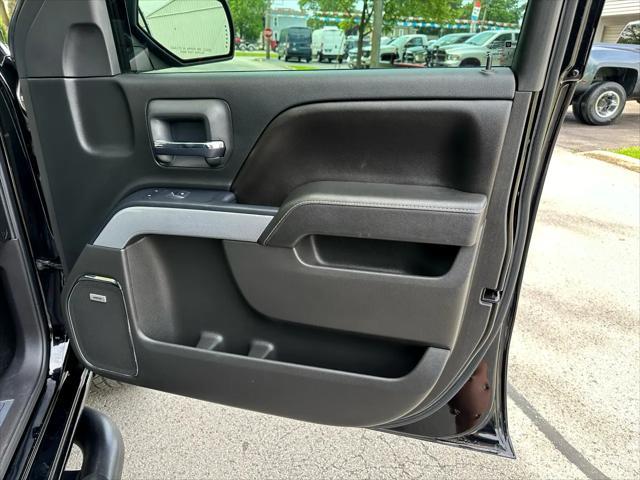 Photo of 2016 Black Chevrolet Silverado 1500