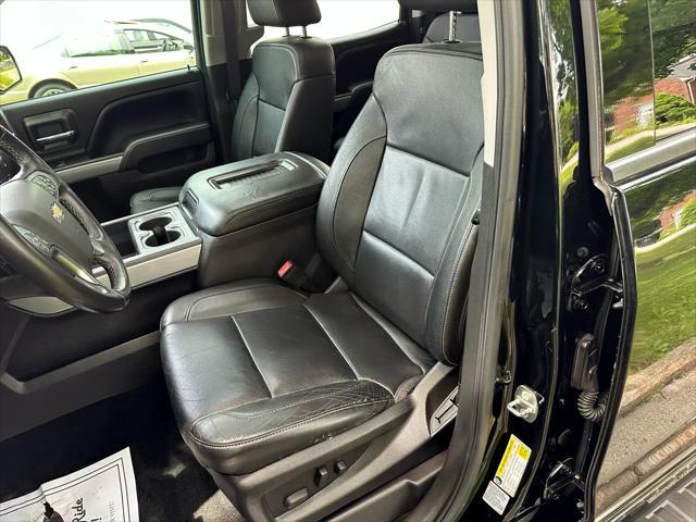 Photo of 2016 Black Chevrolet Silverado 1500