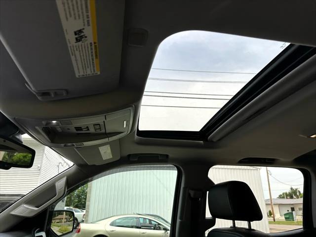 Photo of 2016 Black Chevrolet Silverado 1500