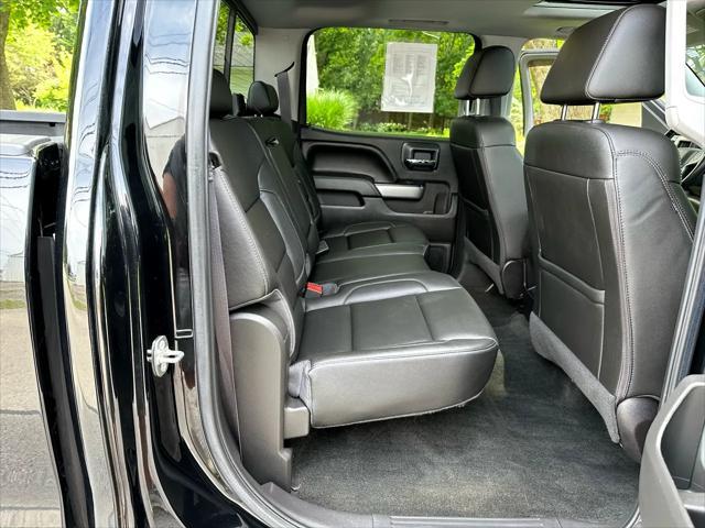 Photo of 2016 Black Chevrolet Silverado 1500
