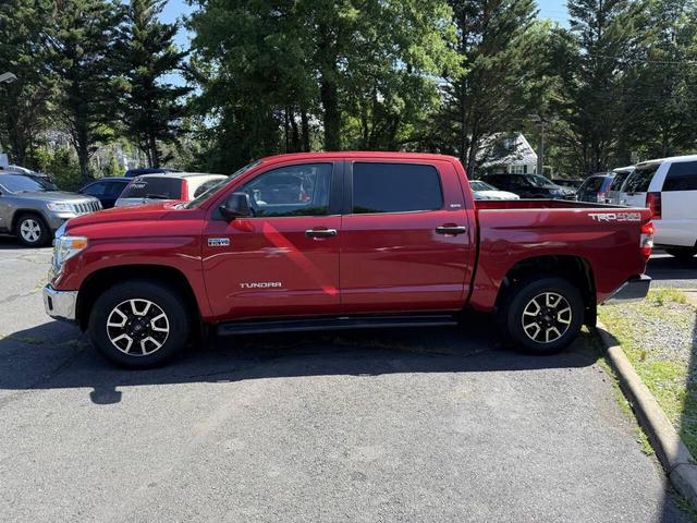 Photo of 2014 Red Toyota Tundra