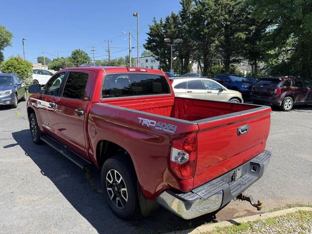 Photo of 2014 Red Toyota Tundra