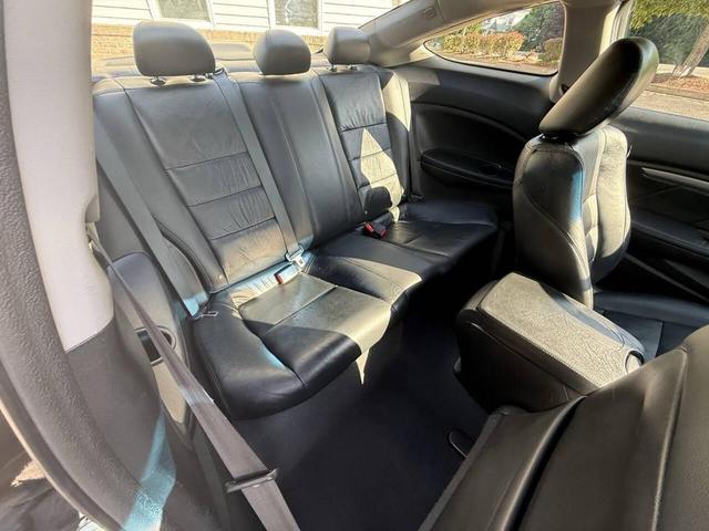 Photo of 2012 Crystal Black Pearl Honda Accord
