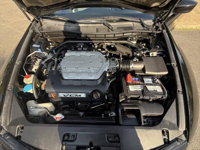 Photo of 2012 Crystal Black Pearl Honda Accord