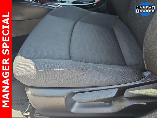Photo of 2022 White Toyota Corolla Hatchback