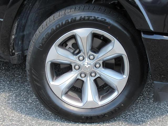 Photo of 2020 Diamond Black RAM 1500