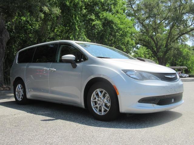 2023 Chrysler Voyager
