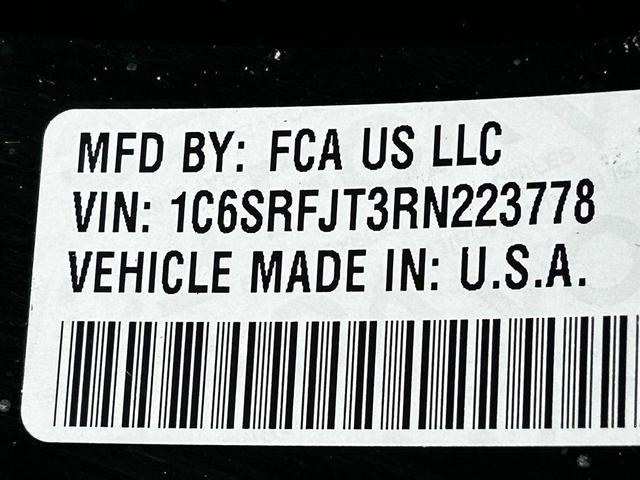 Photo of 2024 Diamond Black RAM 1500