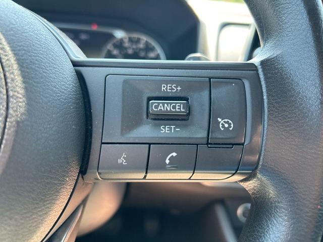 Photo of 2023 Black Nissan Rogue