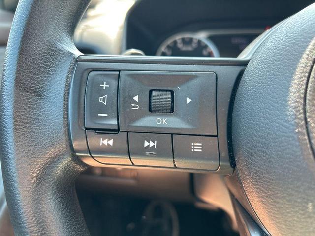 Photo of 2023 Black Nissan Rogue