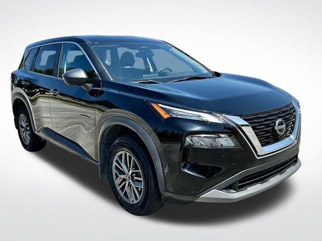 Photo of 2023 Black Nissan Rogue