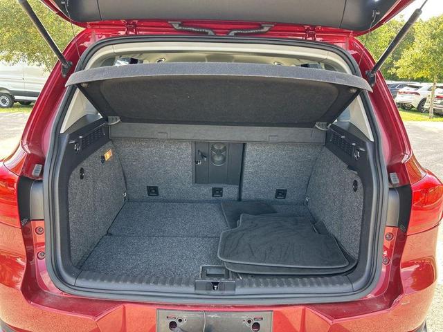 Photo of 2012 Wild Cherry Metallic Volkswagen Tiguan