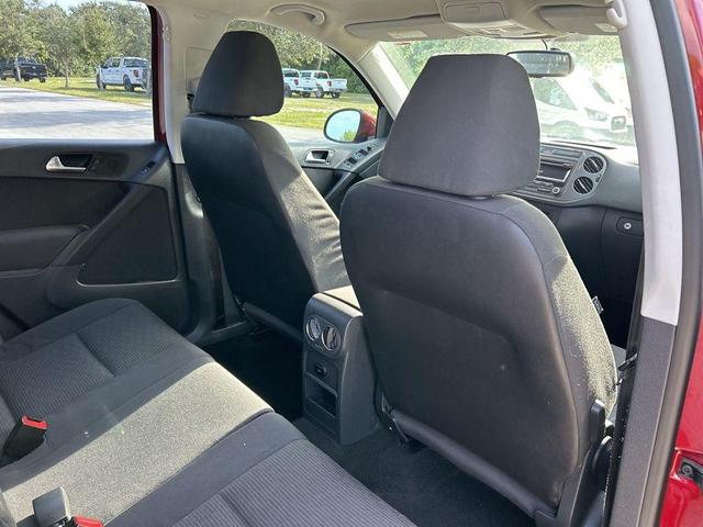 Photo of 2012 Wild Cherry Metallic Volkswagen Tiguan