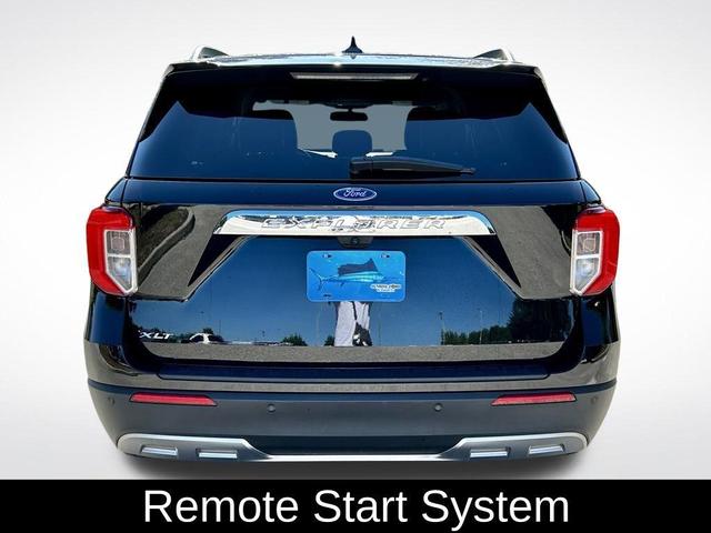 Photo of 2023 Agate Black Metallic Ford Explorer