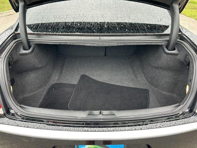 Photo of 2020 Gloss Black Chrysler 300