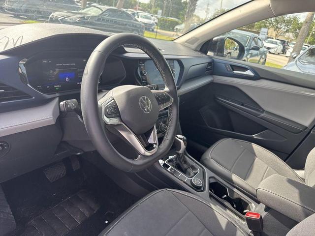 Photo of 2024 Deep Black Pearl Effect Volkswagen Taos