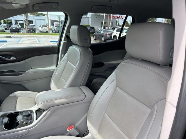 Photo of 2023 Ebony Twilight Metallic GMC Acadia