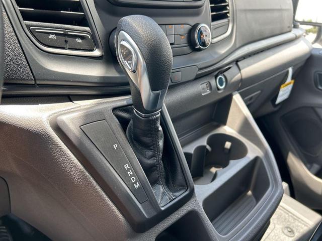 Photo of 2025 Oxford White Ford Transit-350