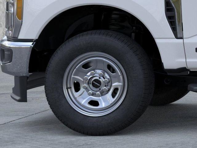 Photo of 2026 Oxford White Ford F-350