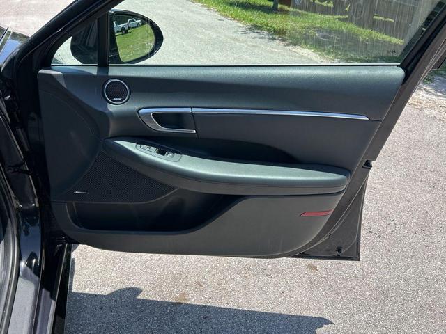 Photo of 2023 Carbon Blue Hyundai SONATA