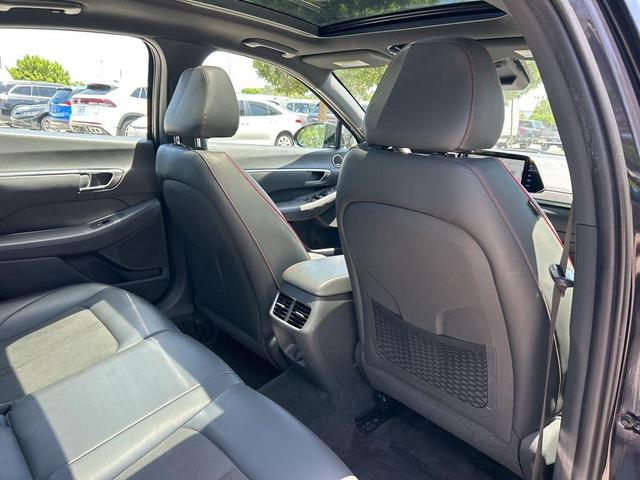 Photo of 2023 Carbon Blue Hyundai SONATA